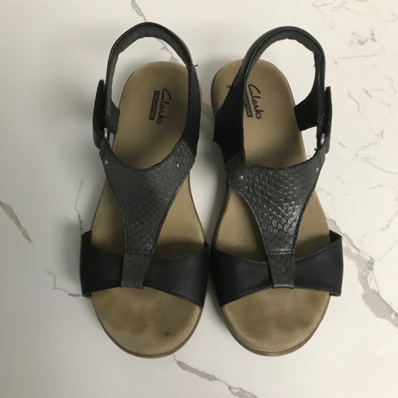 Clarks Women’s Sandals Black US 6 - Picture 5 of 7